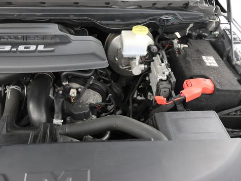 Used 2022 RAM 1500 Big Horn AWD/4WD image 16