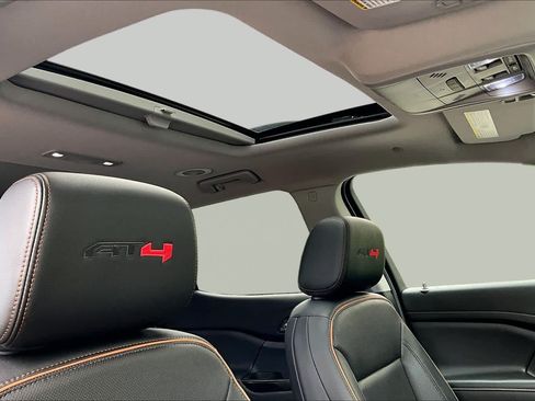 Used 2023 GMC Acadia AT4 w/ Preferred Package AWD/4WD image 14
