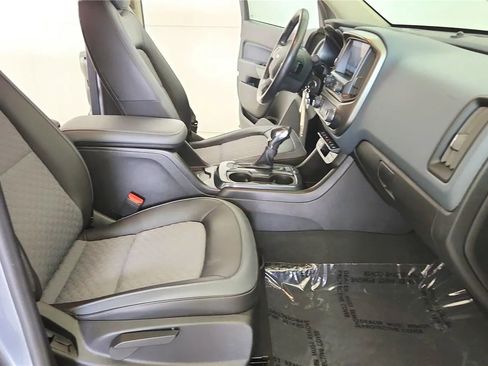 Used 2022 Chevrolet Colorado Z71 w/ Trail Boss Package AWD/4WD image 35