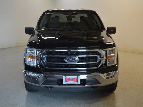 Used 2022 Ford F150 XLT w/ XTR Package image 8