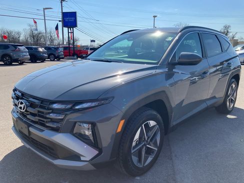 Used 2025 Hyundai Tucson SEL image 3