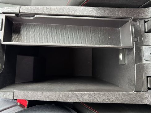 Certified 2024 Chevrolet Equinox RS w/ LPO, Floor Liner Package FWD image 24