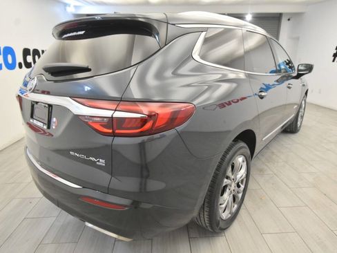 Used 2018 Buick Enclave Avenir w/ Avenir Technology Package image 5