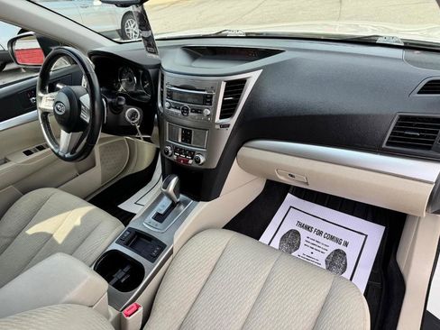 Used 2010 Subaru Outback 2.5i Premium image 26