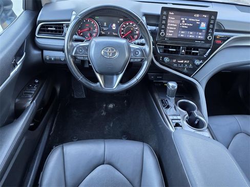 Used 2023 Toyota Camry XSE image 11