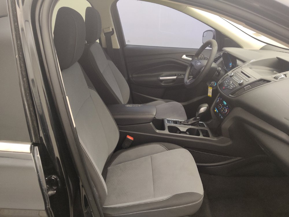 Used 2018 Ford Escape SE FWD image 21