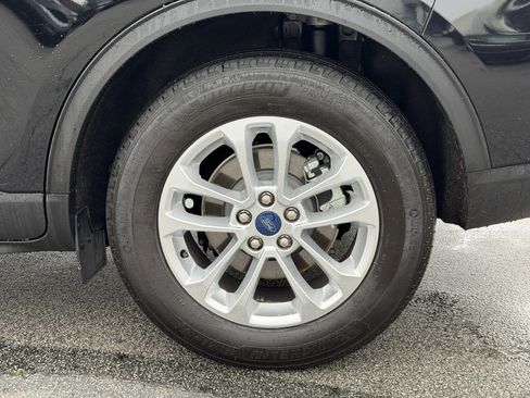 Certified 2022 Ford Escape SE image 11