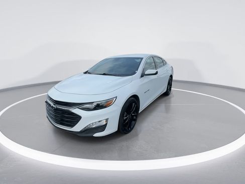 Used 2024 Chevrolet Malibu LT w/ Sport Edition FWD image 4