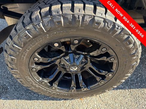 Used 2015 Ford F150 XLT w/ Equipment Group 302A Luxury image 24