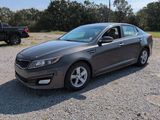 Used 2015 Kia Optima LX w/ LX Convenience Plus Package image 2