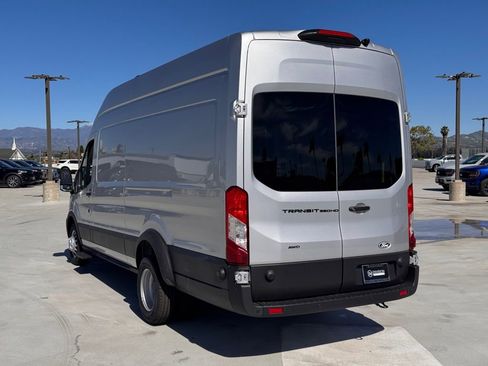 New 2026 Ford Transit 350 148 High Roof DRW AWD w/ Exterior Upgrade Package image 10