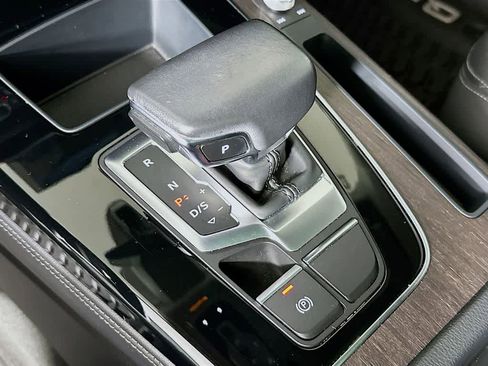 Used 2023 Audi Q5 2.0T Premium Plus w/ Premium Plus Package image 19