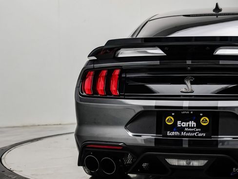 Used 2020 Ford Mustang Shelby GT500 w/ Technology Package RWD image 14