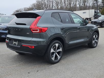 New 2026 Volvo XC40 B5 Core w/ Protection Package Premier