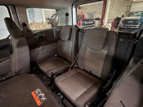 Used 2017 Ford Transit Connect XL FWD image 24