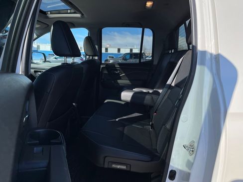 Used 2018 Honda Ridgeline RTL-E image 25