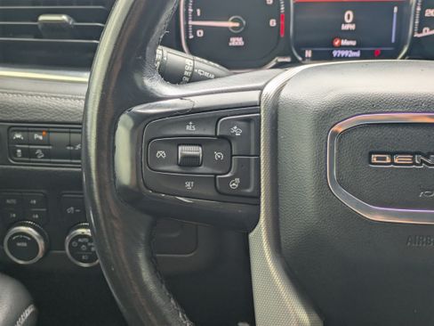 Used 2021 GMC Yukon XL Denali AWD/4WD image 29