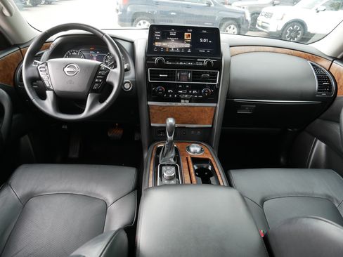 Certified 2024 Nissan Armada SL w/ Captain's Chairs Package AWD/4WD image 10