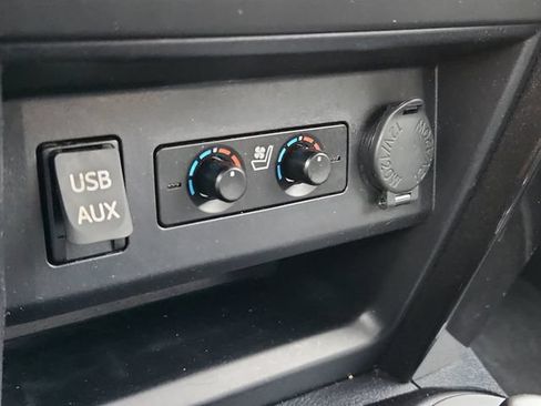 Used 2019 Toyota 4Runner Limited AWD/4WD image 29