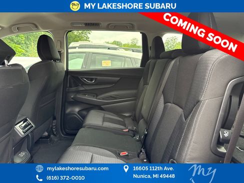 Used 2025 Subaru Ascent Premium AWD/4WD image 11