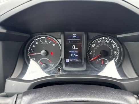 Used 2023 Toyota Tacoma SR image 24