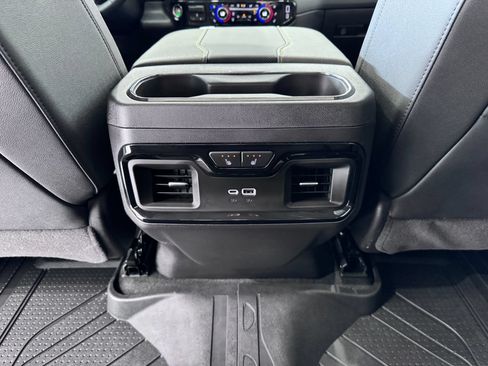 Certified 2025 Chevrolet Silverado 1500 ZR2 w/ Technology Package AWD/4WD image 29