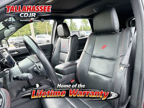 Used 2023 Dodge Durango GT RWD image 14