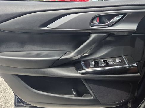Used 2023 MAZDA CX-9 Touring Plus AWD/4WD image 31
