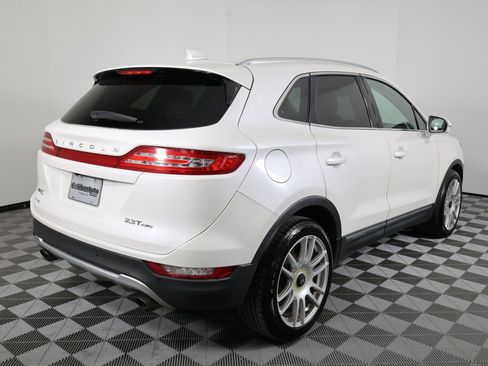 Used 2017 Lincoln MKC Reserve w/ Lincoln MKC Climate Package image 3