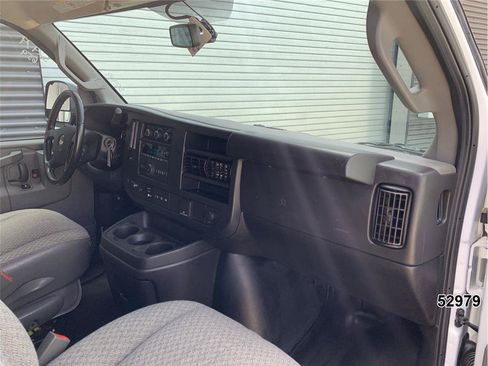 Used 2022 Chevrolet Express 2500 w/ Driver Convenience Package RWD image 28