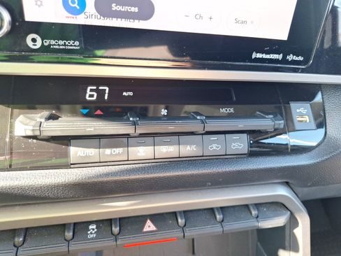 Used 2023 Toyota Tundra SR5 image 29