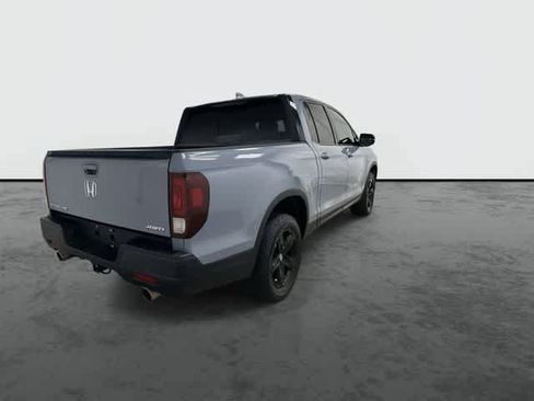 Used 2023 Honda Ridgeline Black Edition image 3