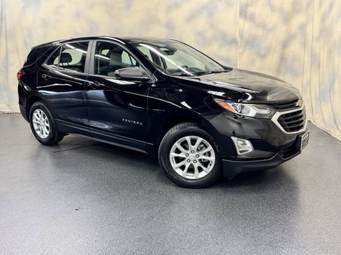 Used 2021 Chevrolet Equinox LS image 8