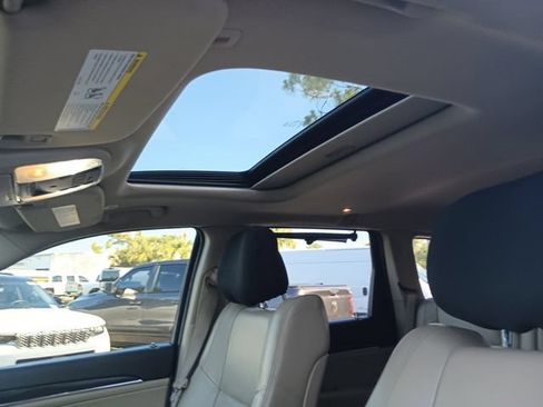 Certified 2020 Jeep Grand Cherokee Limited AWD/4WD image 14