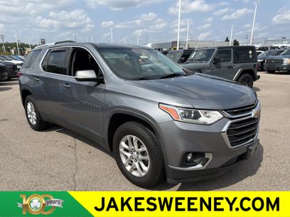 Used 2018 Chevrolet Traverse LT