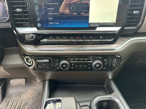 Used 2023 Chevrolet Silverado 1500 LTZ w/ LTZ Convenience Package II image 23