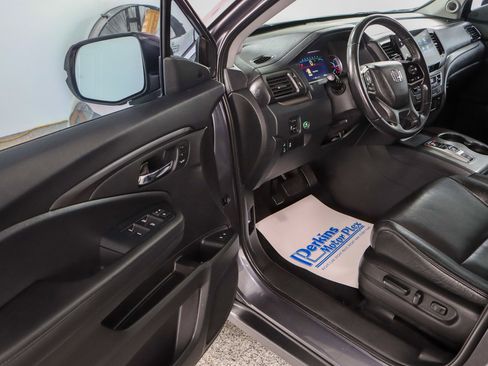 Used 2022 Honda Pilot Special Edition image 3