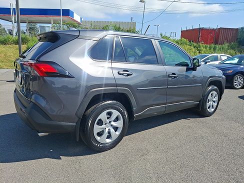 Used 2023 Toyota RAV4 LE AWD/4WD image 6