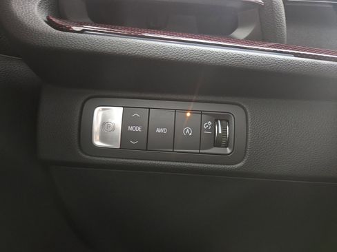 Certified 2025 Chevrolet Traverse RS w/ LPO, Floor Liner Package image 32