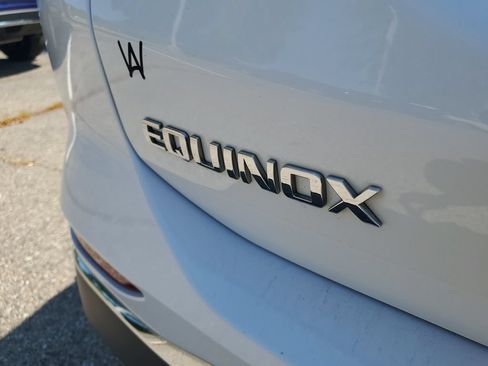 Used 2019 Chevrolet Equinox LT w/ Driver Convenience Package FWD image 30
