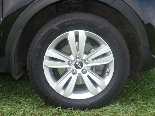 Used 2019 Kia Sportage LX AWD/4WD image 10