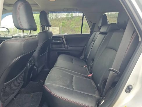 Used 2021 Toyota 4Runner TRD Off-Road Premium w/ Moonroof Package AWD/4WD image 52