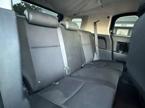 Used 2008 Toyota FJ Cruiser 4WD image 16