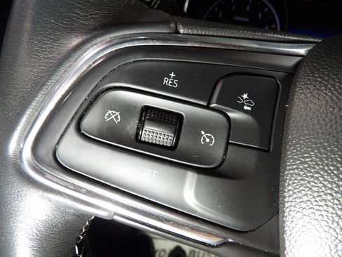 Used 2020 Buick Encore GX Select image 19