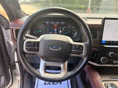 Used 2024 Ford Expedition Max Limited AWD/4WD image 14