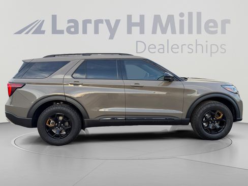 Used 2026 Ford Explorer Tremor w/ Tremor Ultimate Package AWD/4WD image 6