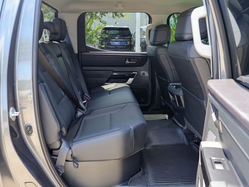 Used 2024 Toyota Tundra Limited AWD/4WD image 11