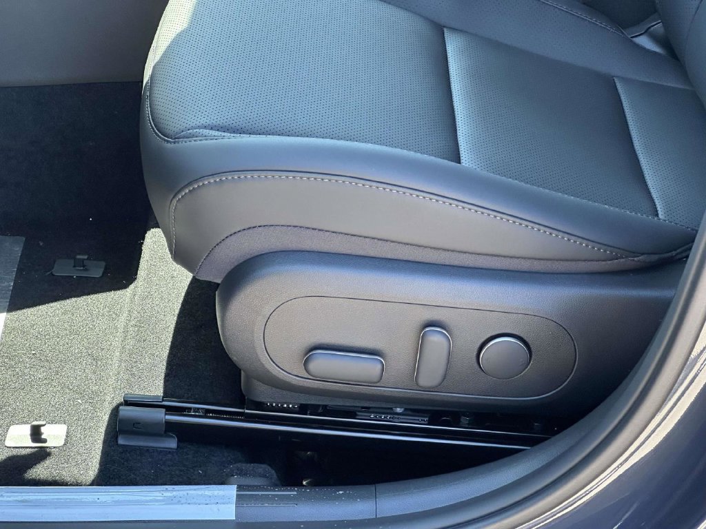 New 2026 Hyundai Kona Limited AWD/4WD image 14