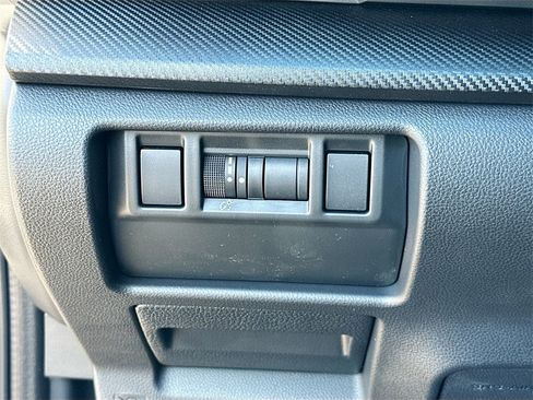 Certified 2025 Subaru Crosstrek 2.5i Limited w/ Popular Package #4A image 10