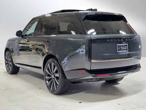 Used 2023 Land Rover Range Rover SV image 5